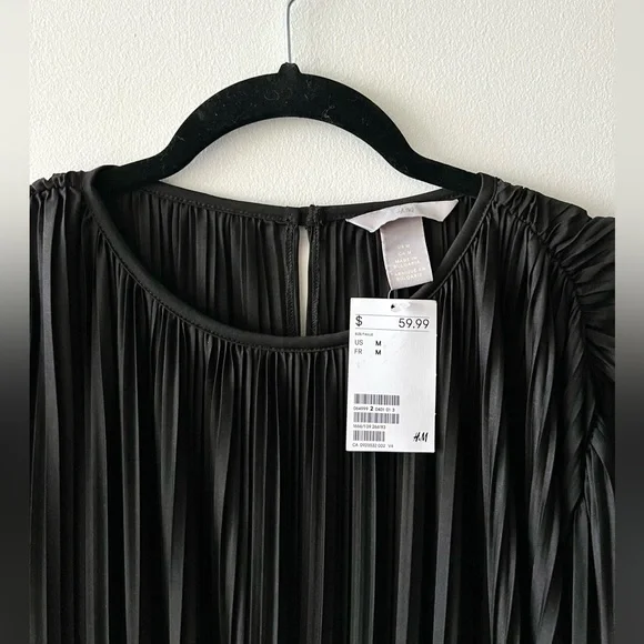 Black Cocktail H&M Dress - Picture 3 of 6